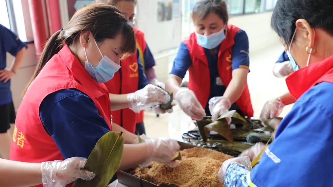 端午节“拍了拍你”并向你送来节日祝福